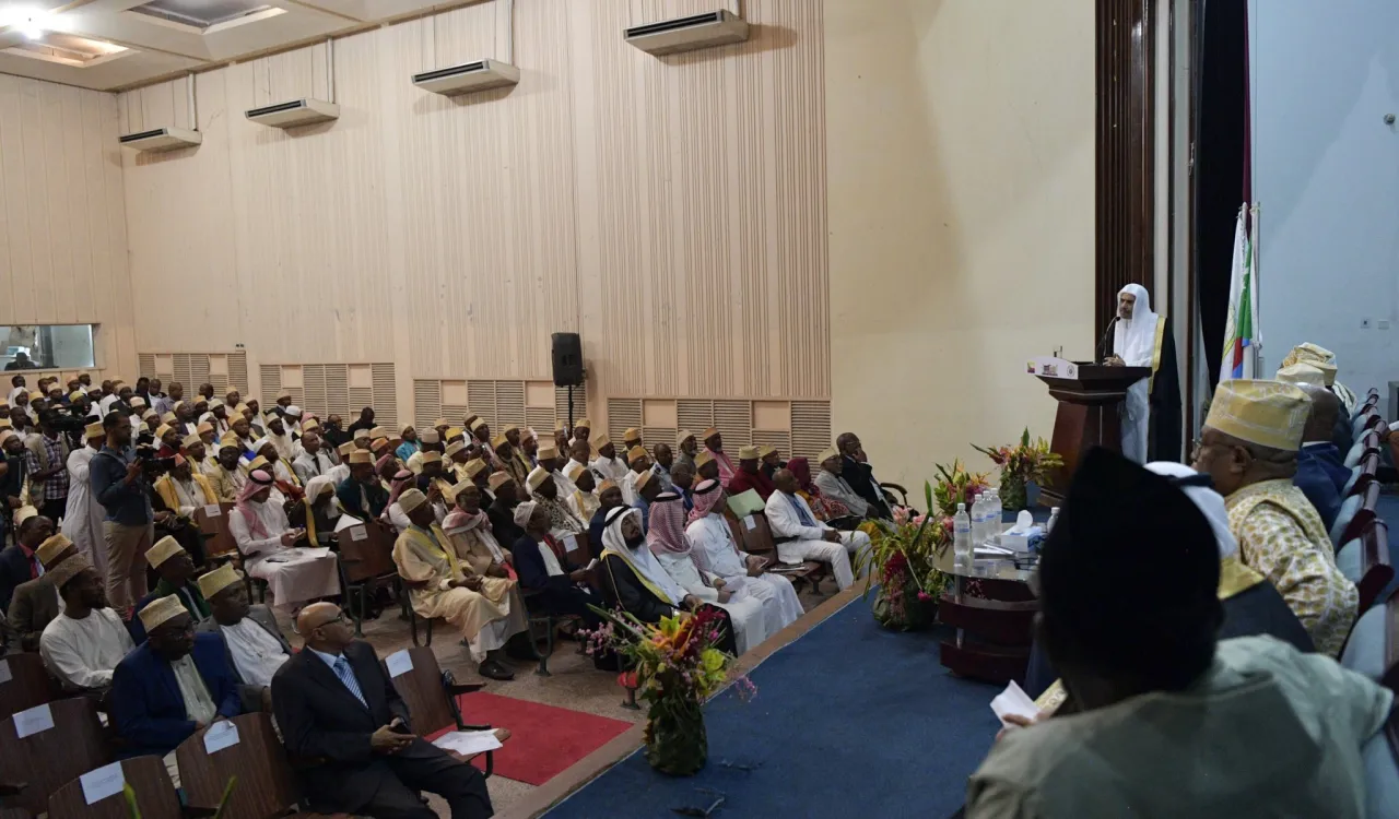 Les savants d’Afrique : le Royaume d’Arabie Saoudite est la référence « spirituelle » et « scientifique » des musulmans, leurs esprits et leurs cœurs y sont liés.