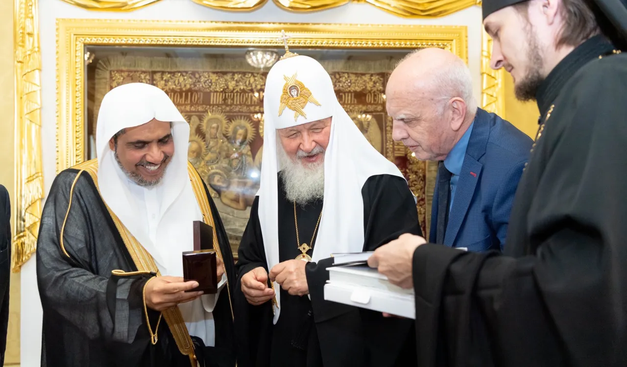 Le Secrétaire général de la Ligue Islamique Mondiale a confirmé l’appréciation des peuples musulmans des efforts de l’église orthodoxe russe dans la lutte contre la haine, le renforcement de la paix au vue des projets communs entre 