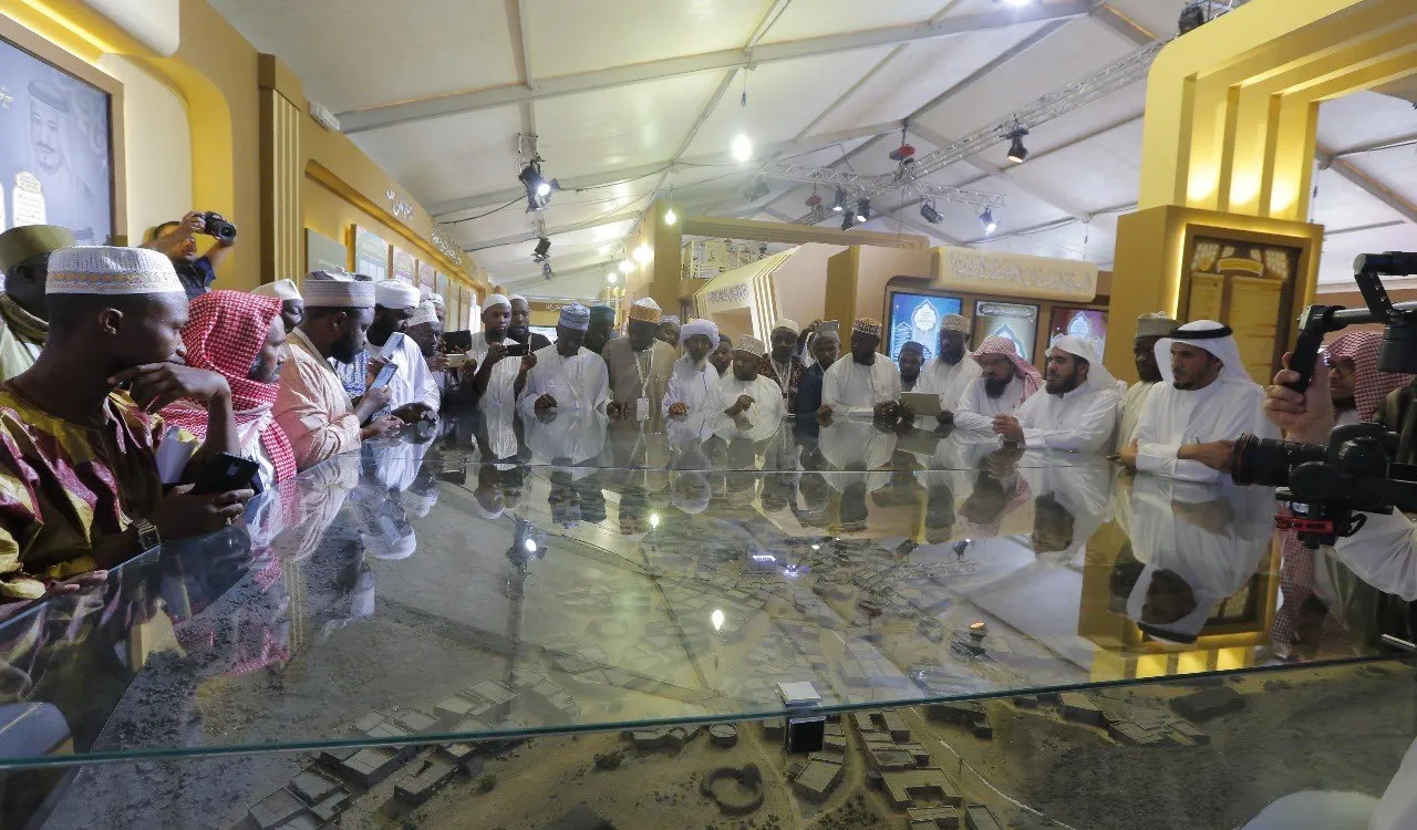 ‏عدد من الوفود الدولية تزور معرض السيرة النبوية والحضارة الإسلامية. 