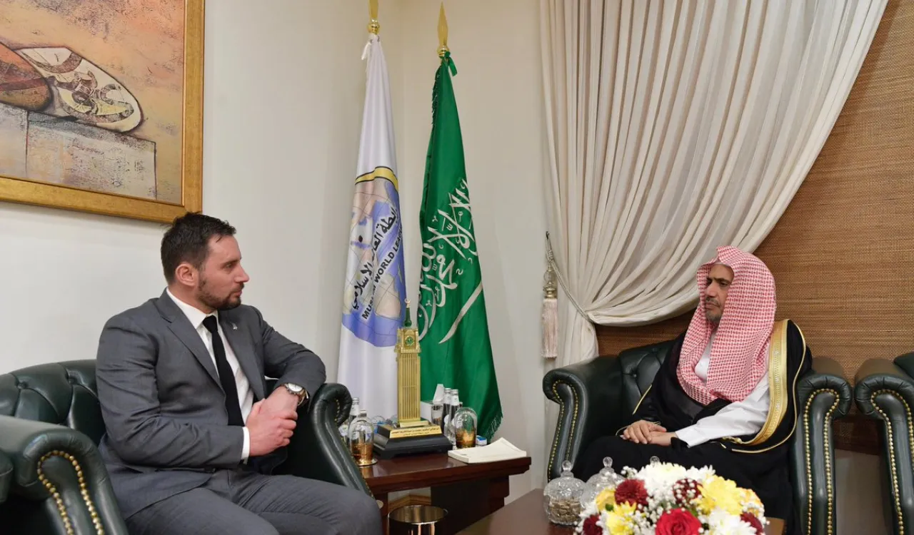 عزت مآب شيخ ڈاکٹر محمد العیسی نے مملکت سعودی عرب میں نیوزی لینڈ کے سفیر جیمس مونرو 