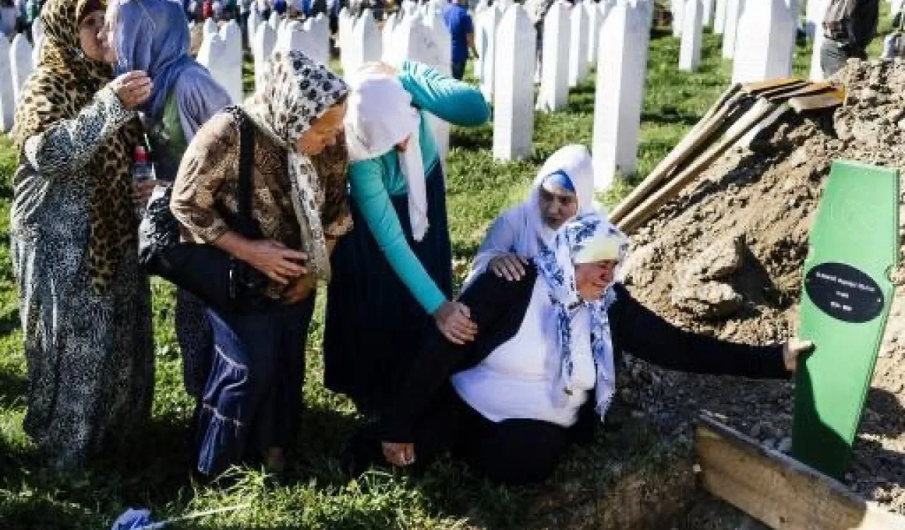 Mohammad Alissa présidera une délégation de savants musulmans de différents courants des responsables des différentes religions pour la visite de l’endroit où a eu lieu le génocide de  Sbrebrenica en Bosnie-Herzégovine ainsi que le camp d’extermination d’ Auschwitz en  Pologne.