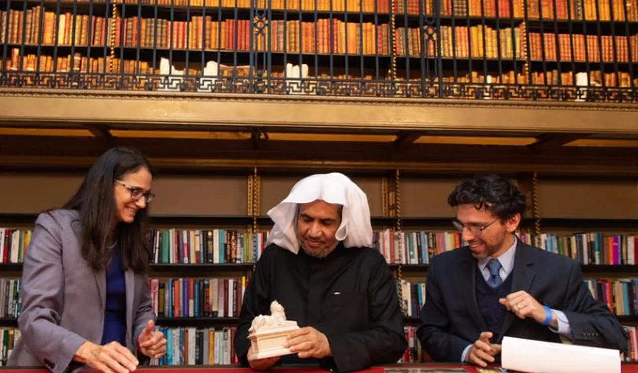 In NYC, HE Dr. Mohammad Alissa toured the nypl