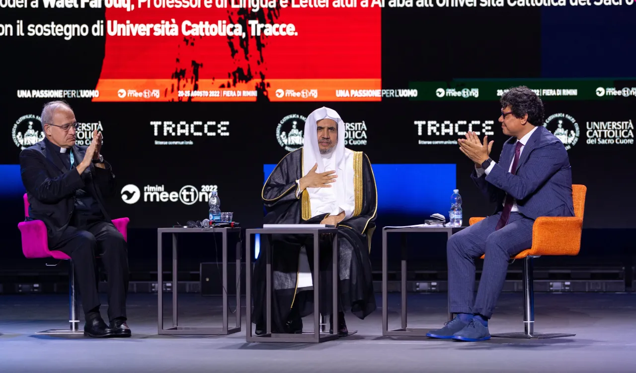  معالي الشيخ د.محمد العيسى ضيف شرف لقاء ميتنق في ريمني الإيطالية