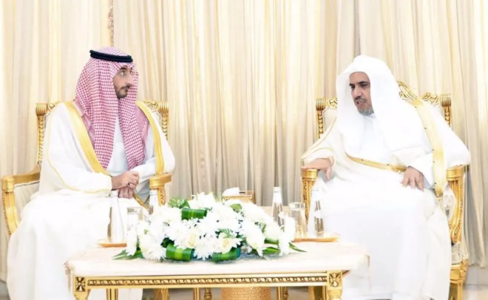 Sa Majesté le Vice-Gouverneur de la région de Makkah le Prince Abdoullah bin Bandar visitant le SG de la LIM en ce noble jour du Eid