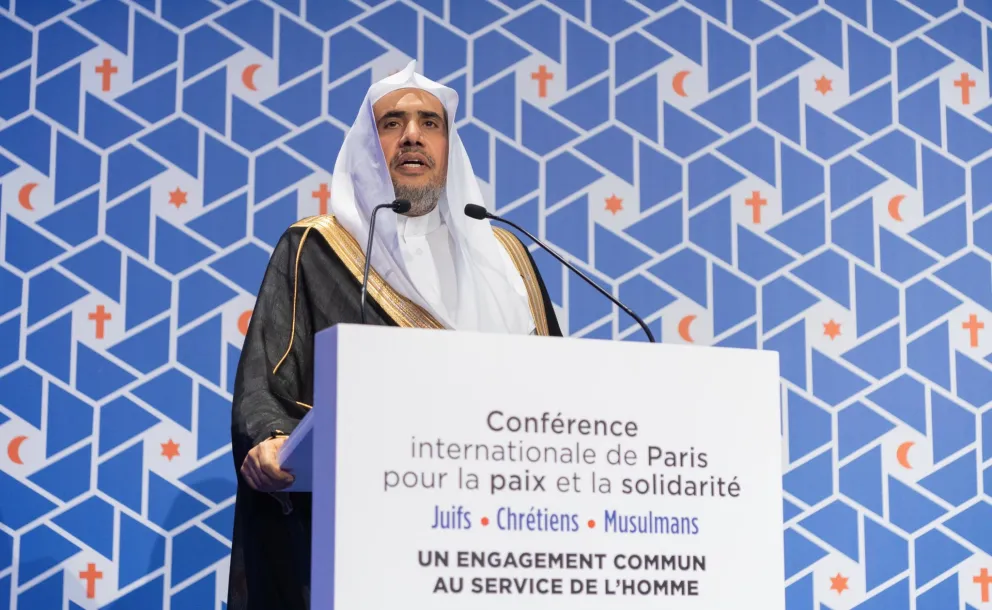 Lors du congrès de la Ligue à Paris le D. Mohammad Alissa a loué divers aspects de l’expérience française qui aident à la complémentarité positive pour l’intégration sociale et ce, au vue de certains obstacles rencontrés dans d’autres pays à diversité religieuse et ethnique.