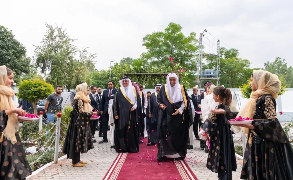 Cheikh Alissa inaugure la campagne d’aide. de la LIM à Islamabad pour le secours du peuple pakistanais 