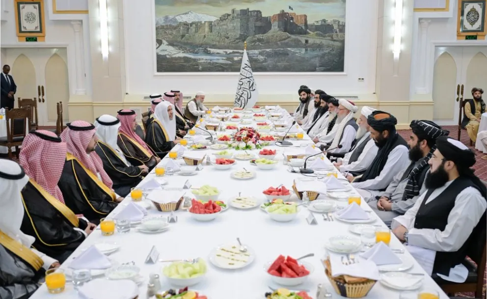 En présence de hauts dignitaires religieux afghans, dans le cadre d’un dialogue large et fructueux au cours duquel le rôle central de la Ligue ainsi que la grande confiance qu’elle inspire ont été soulignés :