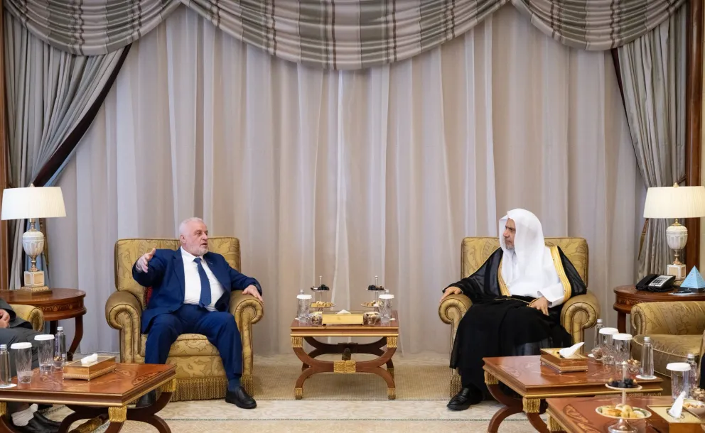 H.E. Sheikh Dr. Mohammed Al-Issa, Secretary-General of the Muslim World League (MWL) and Chairman of the Organization of Muslim Scholars, met with H.E. Dr. Mohammad Abu Al-Khair Shukri, the Syrian Minister of Endowments