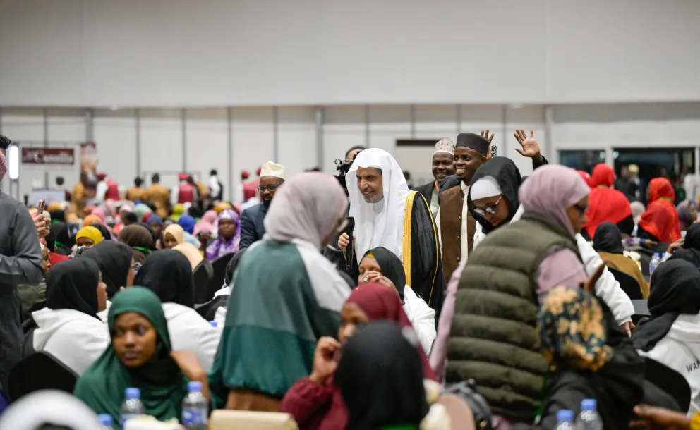 د.العيسى يحضر مائدة الإفطار الرمضاني للجالية المسلمة في رواندا