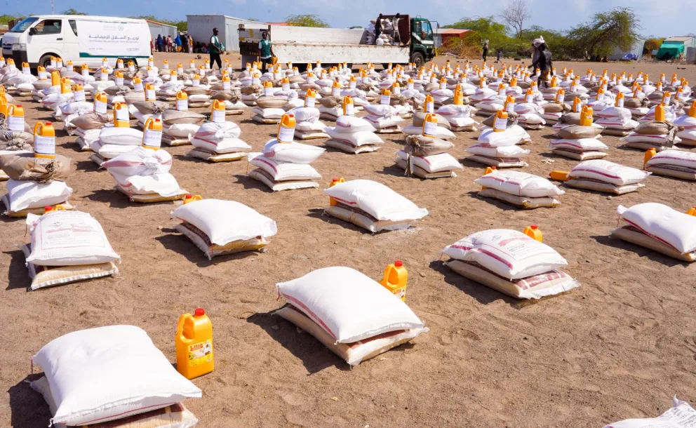 رحمت اور باہمی تعاون کا مہینہ: رابطہ عالم اسلامی دنیا بھر میں مستحق طبقات تک رمضانی راشن پیکجز کی فراہمی کا سلسلہ جاری رکھے ہوئے ہے، یہاں جمہوریہ جیبوتی میں امدادی قافلوں کی سرگرمیاں ملاحظہ فرمائیں: