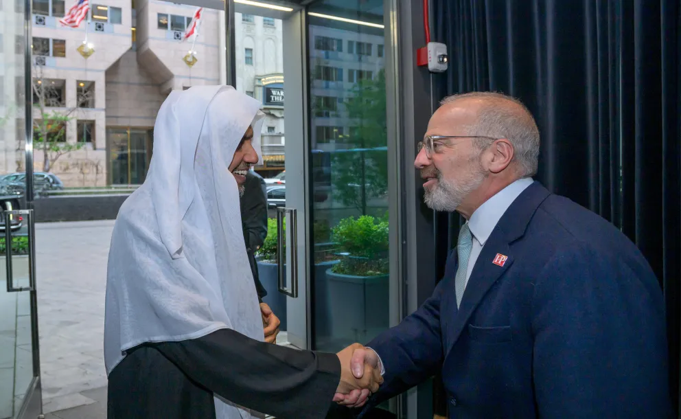 Foreign Policy Magazine Hosts the Secretary-General of the Muslim World League