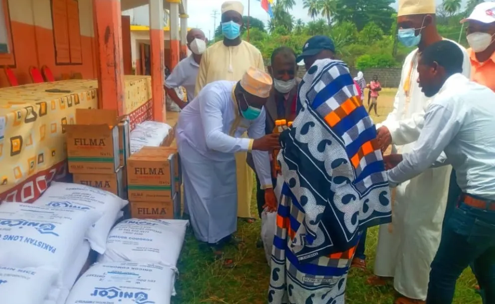 La LIM met en œuvre un programme de secours d’urgence sur l’île de Mohéli pour les pauvres et les orphelins de la République des Comores.