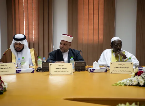 En présence du Grand Mufti d’Arabie Saoudite la 43eme session du Conseil Suprême de la Ligue s’est déroulée ce matin à la Ligue islamique mondiale à la Mecque