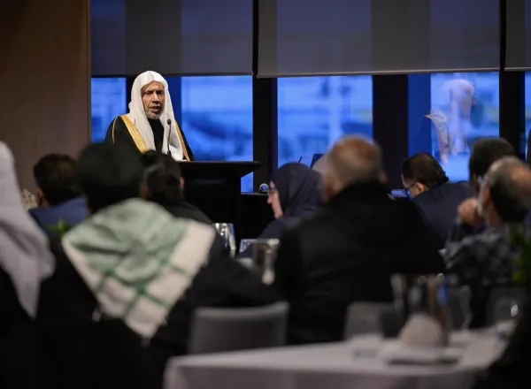أمين عام رابطة العالم الإسلامي يحُلُّ ضيفًا على مُلتقى قادة التّنوُّع الديني في نيوزيلندا
