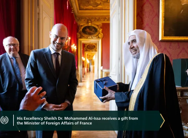 As part of an official visit, His Excellency Sheikh Dr.Mohammed Al-issa  , Secretary-General of the MWL and Chairman of the Organization of Muslim Scholars, met with His Excellency Mr. Jean-Noël Barrot, Minister of Foreign Affairs of France.