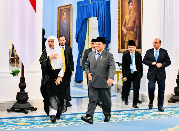 الرئيس الإندونيسي يستقبل الأمينَ العام لرابطة العالم الإسلامي