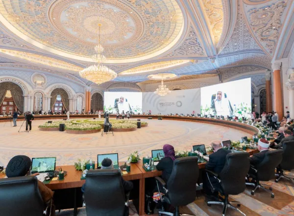 تحت مظلة رابطة العالم الإسلامي.. وبحضور قيادات دينية حول العالم   الرياض تشهد إصدار: "إعلان القيم الإنسانية المشتركة".. تأكيد مركزية الدين في الحضارات