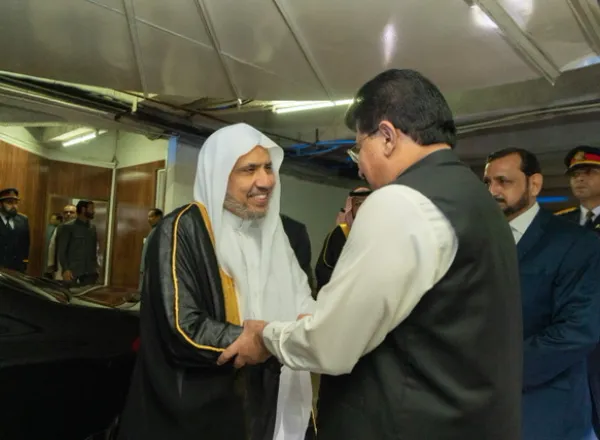 سیکرٹری جنرل ڈاکٹر#محمد العیسی چیئرمین سینٹ پاکستان جناب محمد صادق سنجرانی سے ملاقات کررہے ہیں۔