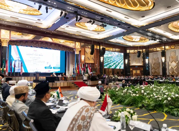 معالي الوزير برئاسة مجلس الوزراء للشؤون الإسلامية في ماليزيا، داتوك إدريس بن أحمد، في كلمة ترحيبية بالحضور الكبير لـ “مؤتمر علماء المسلمين في جنوب شرق آسيا”