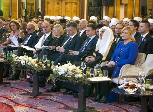 Les sessions du congrès « La fraternité humaine pour promouvoir la sécurité et la paix » organisé par la LIM regroupent en Croatie différents responsables religieux, intellectuels, universitaires et politiques.