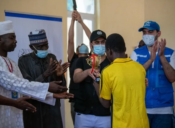 Melalui kesepakatan untuk mendukung program UNHCR hingga tahun 2026: