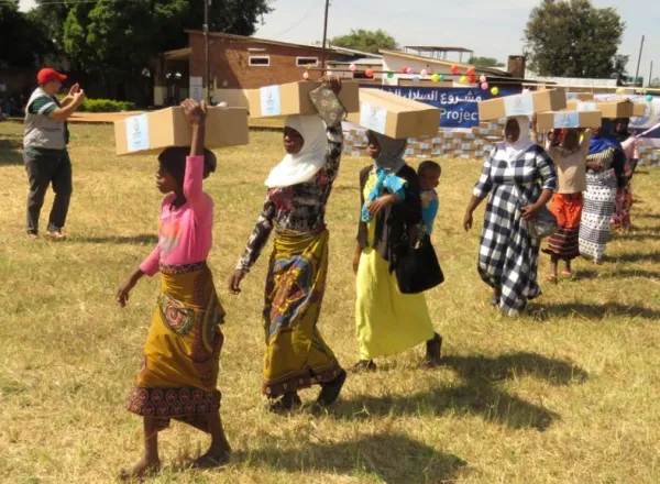 Des milliers de tonnes de denrées alimentaires ont été fournies par la Ligue Islamique Mondiale pour soulager les personnes touchées par la pandémie du Covid-19 au Malawi.