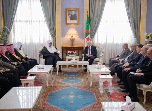 الرابطة توقّع اتفاقية تعاون مع المرجعية الدينية العليا بالجزائر