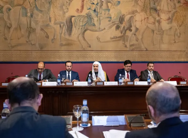 في 28 جمادى الأولى 1447هـ الموافق 19 نوفمبر 2025م، جرى الاحتفاء بـ "وثيقة مكة المكرمة" بوصفها أوّلَ وثيقةٍ إسلاميةٍ يُحتفى بها في مجلس الشيوخ الإسباني