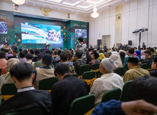 د. العيسى يلقي الكلمة الافتتاحية لمؤتمر إندونيسيا للوئام بين أتباع الأديان