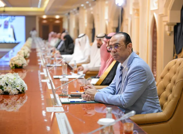 د.العيسى يُدشّن الخطة الاستراتيجية "المطورة" والحوكمة "المُحَدَّثة" لرابطة العالم الإسلامي