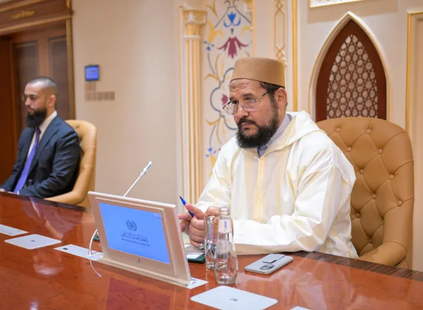 د.العيسى يُدشّن الخطة الاستراتيجية "المطورة" والحوكمة "المُحَدَّثة" لرابطة العالم الإسلامي