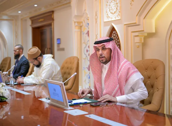 د.العيسى يُدشّن الخطة الاستراتيجية "المطورة" والحوكمة "المُحَدَّثة" لرابطة العالم الإسلامي