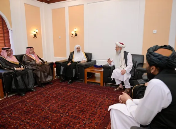 احتفاءً بالزيارة الرسمية الأولى لرابطة العالم الإسلامي إلى "كابل"  نائب رئيس الوزراء الأفغاني يقيم مأدبة غداء احتفاء بأمين عام رابطة العالم الإسلامي