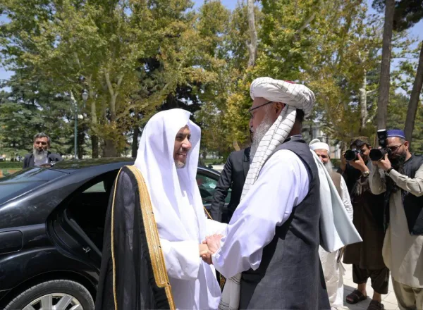 احتفاءً بالزيارة الرسمية الأولى لرابطة العالم الإسلامي إلى "كابل"  نائب رئيس الوزراء الأفغاني يقيم مأدبة غداء احتفاء بأمين عام رابطة العالم الإسلامي