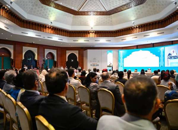 ‏ شهد معالي الأمين العام، رئيس هيئة عُلماء المسلمين فضيلةُ الشيخ د.⁧‫محمد العيسى‬⁩ ‬⁩، حفل "الاحتفاء بعشرة ملايين زائر" لِمعرض ومتحف السيرة النبوية والحضارة الإسلامية