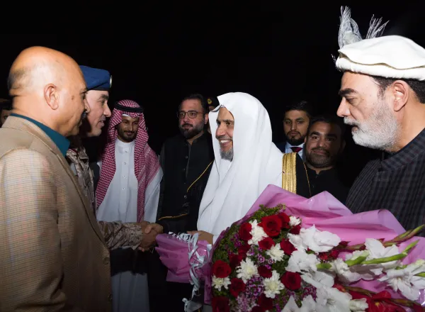 جناب دبیر کل، و رئیس انجمن علمای مسلمان، آقای دکتر شیخ  محمد العیسی به دعوت رسمی نخست وزیر پاکستان
