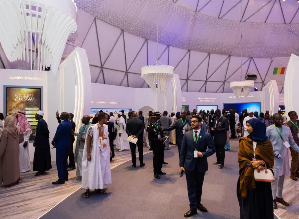 ‏افتتح فخامة رئيس جمهورية السنغال، السيد بشير جوماي فاي، المعرض والمتحف الدولي للسيرة النبوية والحضارة الإسلامية، التابع لـ ⁧‫رابطة العالم الإسلامي‬⁩ في العاصمة السنغالية "داكار"