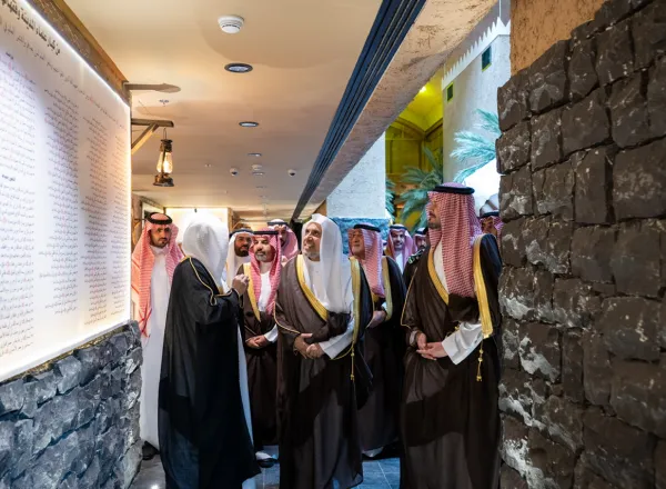 أمير منطقة المدينة المنورة يُدشّنُ المرافقَ الحديثةَ للمقرِّ الرئيس للمتحف الدولي للسيرة النبوية