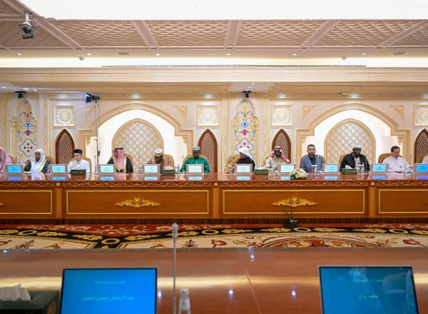 تهدِفُ الجائزةُ إلى التعريفِ بالجهود المبذولة في مجال إقراءِ القرآن الكريم وتعليمه على الصعيد العالمي