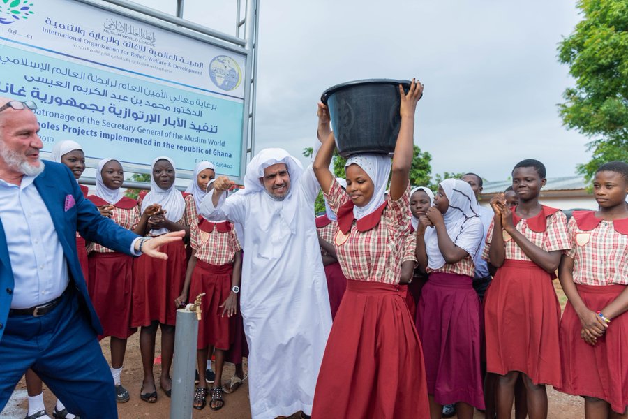 To help facilitate access to vulnerable communities, the MWL dug thousands of wells in Ghana